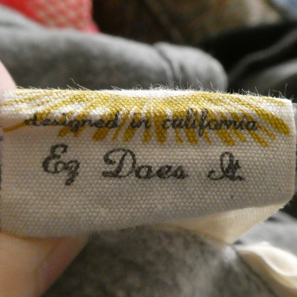 Ezekiel Zip Up Hooded Sweatshirt Women's Size Med - Picture 8 of 10